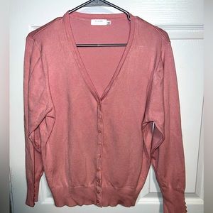 Women’s soft pink v-neck cardigan size 2xl
